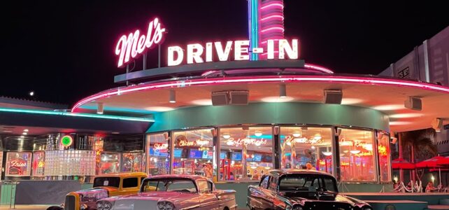 Oplev det Bedste Spisested Odsherred: Petersens Diner Oplev det Bedste Spisested Odsherred: Petersens Diner