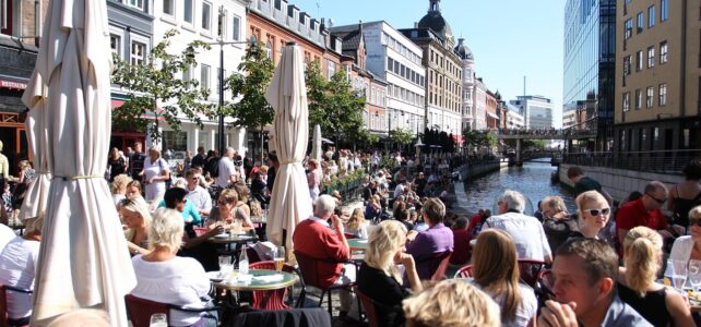 Hvordan vælger man det bedste flyttefirma i Aarhus?