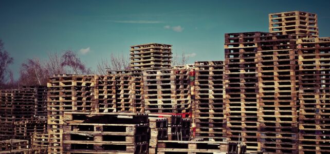 Optimering af logistikprocesser med pallet changer i moderne virksomheder Optimering af logistikprocesser med pallet changer i moderne virksomheder